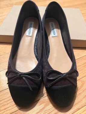 Steve Madden Black Bow Cap-Toe Ballet Flats